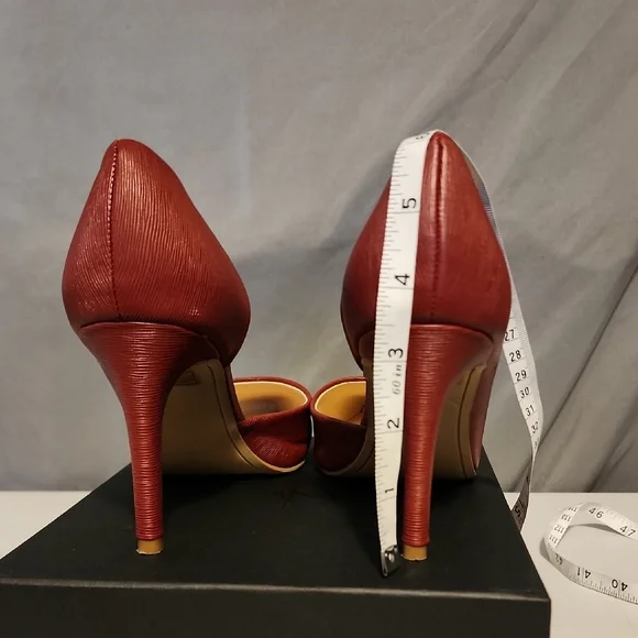 Kelly & Katie Red Elegant Leather Heels - Picture 5 of 8
